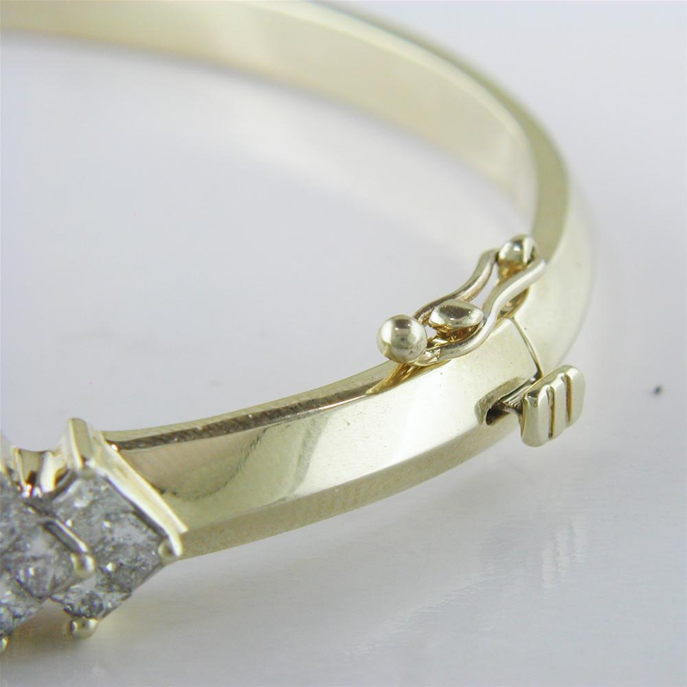 Estate Vintage 14K Yellow Gold Princess Diamond Bangle Bracelet 5 carats