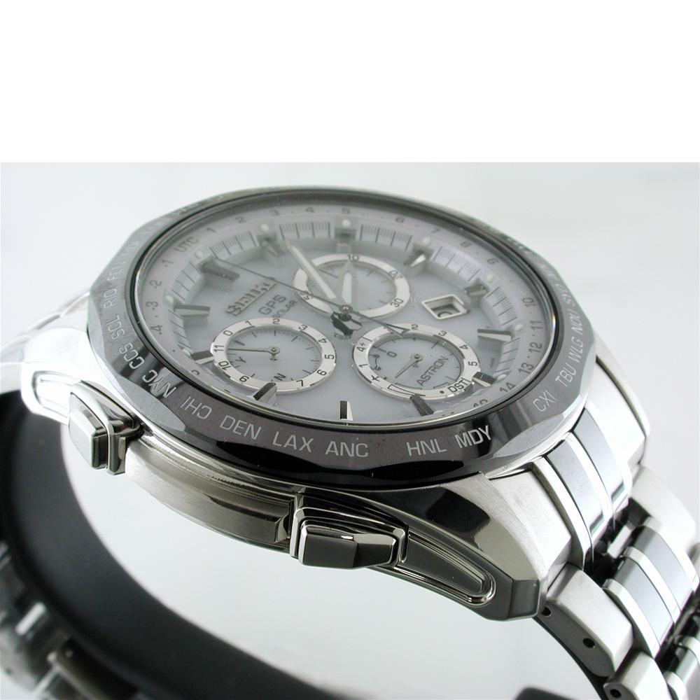 Seiko Astron 2014 Limited Edition GPS Solar Titanium ceramic White Dial Watch 45mm SSE001