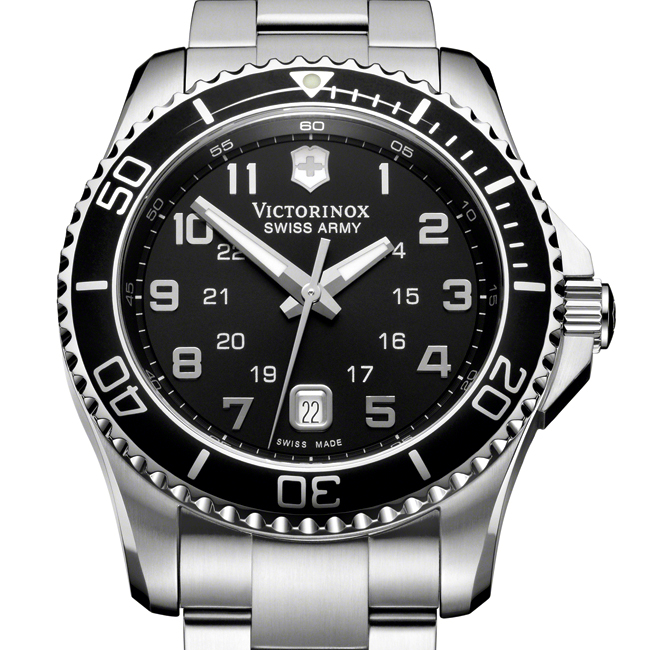 Victorinox Swiss Army Maverick GS Black Dial Steel Watch Men's  241436