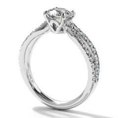 Hearts on Fire Envelop Single Twist Round Diamond Engagement Ring