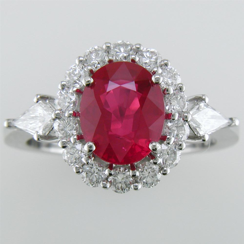 Gregg Ruth Oval Ruby & Kite Diamond Platinum Cocktail Platinum Ring