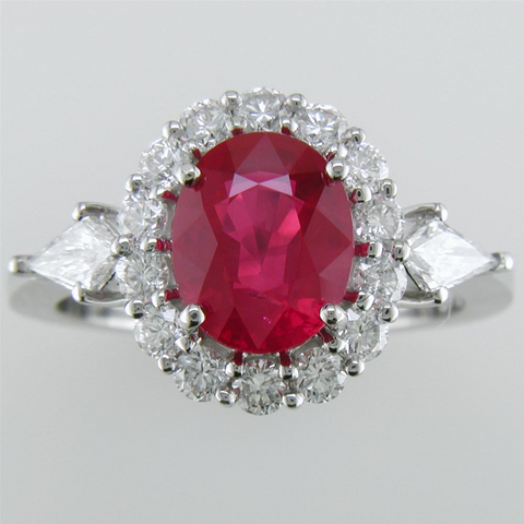 Gregg Ruth Oval Ruby & Kite Diamond Platinum Cocktail Platinum Ring