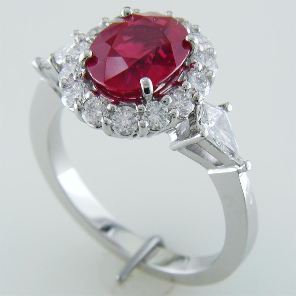 Gregg Ruth Oval Ruby & Kite Diamond Platinum Cocktail Platinum Ring