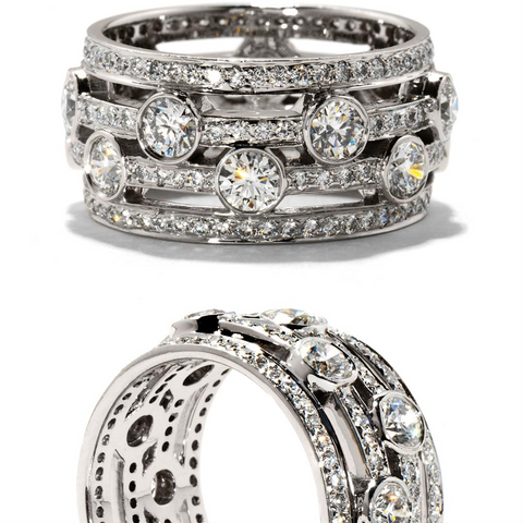 Hearts on Fire Joy Right Hand Diamond Ring Band