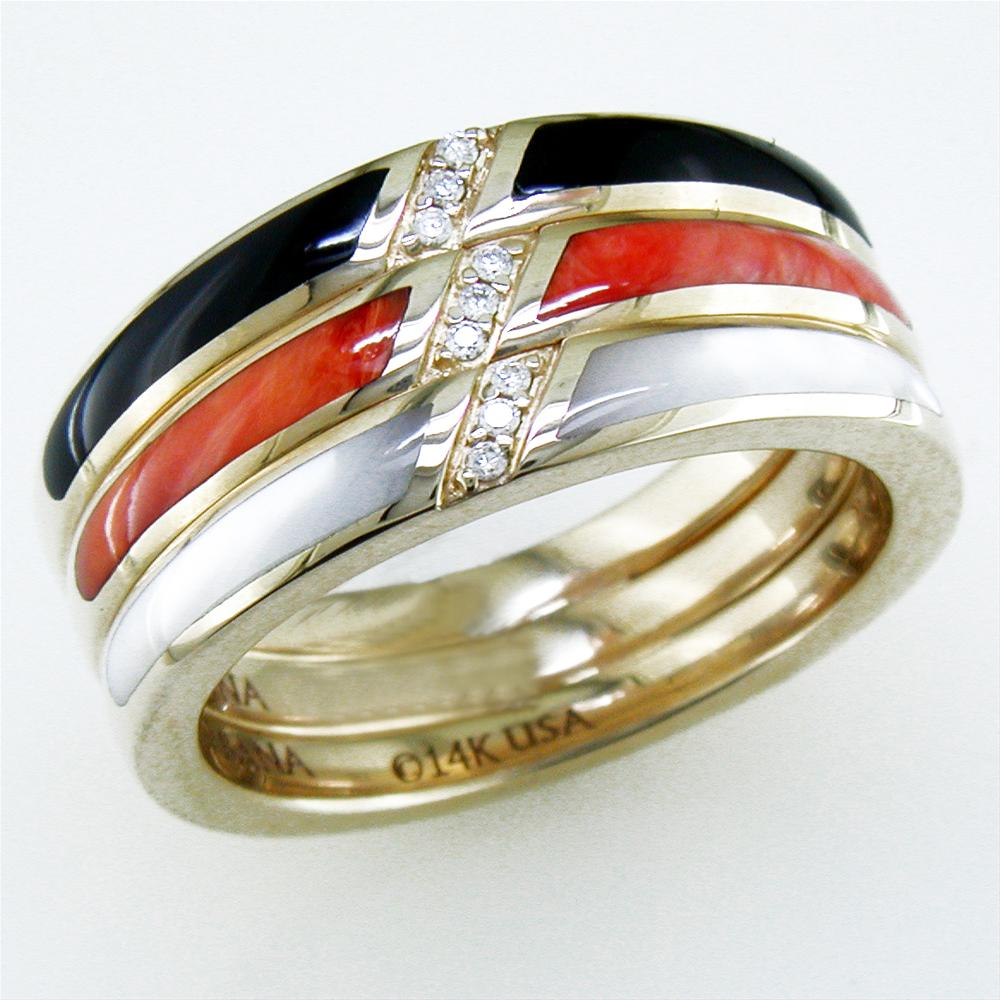Kabana Black Onyx, Mother of Pearl, and Spiny Oyster Inlay Gold Ring