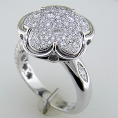 Pasquale Bruni Bon Ton Diamond Clover Flower Ring