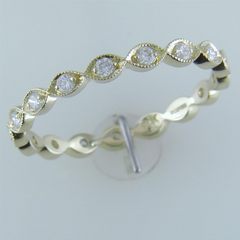 Diamond Leaf Eternity Milgrain Wedding Band Ring in 14K Yellow Gold