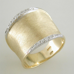 Marco Bicego Lunaria 18K Yellow Gold Ring with Diamonds AB551