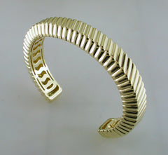 Estate Vintage Tiffany & Co. 18K Yellow Gold Cuff Bracelet 1998 Chevron Limited Ed. Grooved
