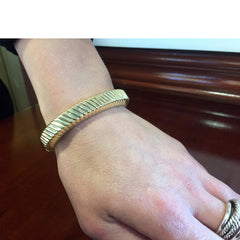 Estate Vintage Tiffany & Co. 18K Yellow Gold Cuff Bracelet 1998 Chevron Limited Ed. Grooved