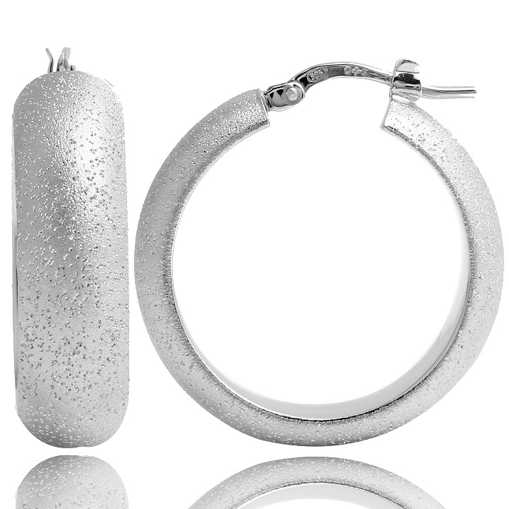 Charles Garnier Sculpted Hoop Earrings In Sterling Silver