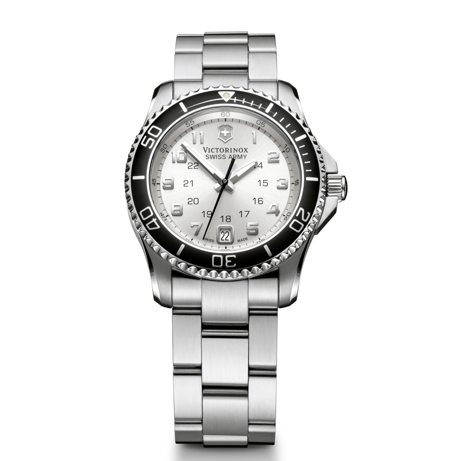 Victorinox Swiss Army Maverick GS Steel Watch 241482