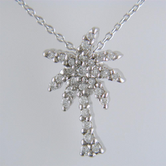 Roberto Coin TINY TREASURES DIAMOND PALM TREE NECKLACE Pendant