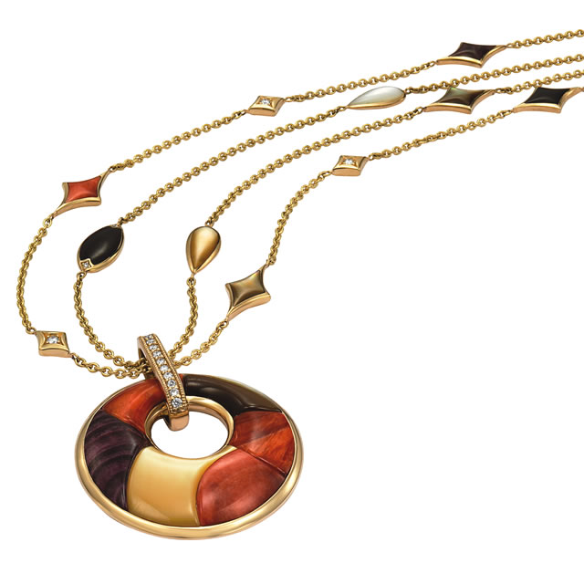 Kabana Riviera Mixed Spiny Oyster and Mother of Pearl in Yellow Gold Pendant Necklace GNK361MMS-18