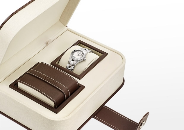 Baume & Mercier Linea Diamond Mother of Pearl Dial 27mm Ladies Watch 10011