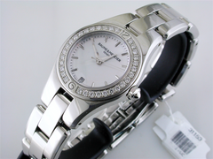 Baume & Mercier Linea Diamond Bezel Mother of Pearl Dial 27mm Ladies Watch 10013