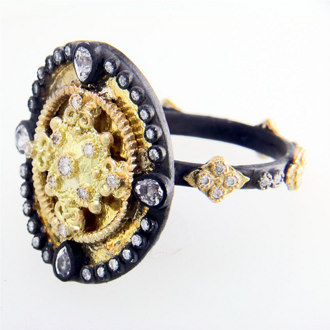 Armenta Heraldry Oval Shield Ring Gold Diamonds & White Sapphires