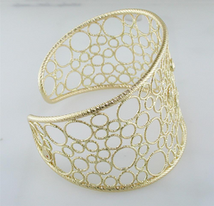Roberto Coin Bollicine Diamond Cuff Bracelet 18K Yellow Gold